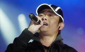 星空官网-
2002年的第一场雪 刀郎的两次消失 究竟为何才他竟如此撕心裂肺(图3) 星空官网-
2002年的第一场雪 刀郎的两次消失 究竟为何才他竟如此撕心裂肺(图3)