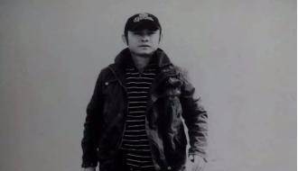 星空官网-
2002年的第一场雪 刀郎的两次消失 究竟为何才他竟如此撕心裂肺(图11) 星空官网-
2002年的第一场雪 刀郎的两次消失 究竟为何才他竟如此撕心裂肺(图11)