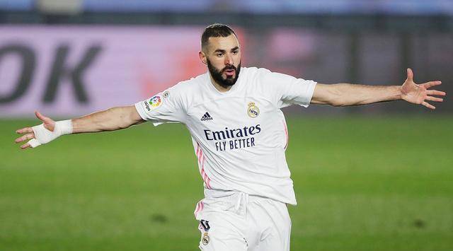 
米兰读秒绝杀26轮不败 国米7连胜皇马5连胜 曼联2_星空官网(图1)