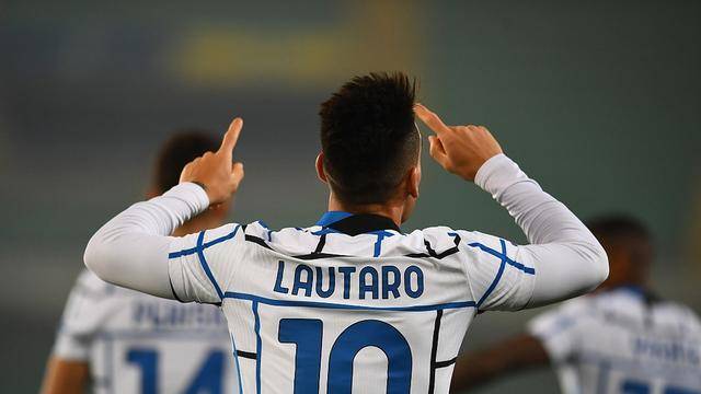 
米兰读秒绝杀26轮不败 国米7连胜皇马5连胜 曼联2_星空官网(图4)