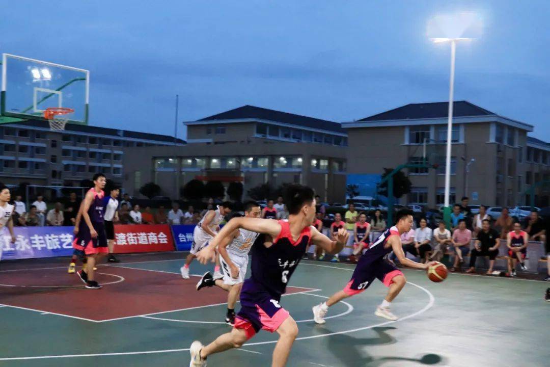 “星空官网”
直播预告丨2020邵家渡街道“永丰旅艺杯”首届篮球联赛决赛(图7)